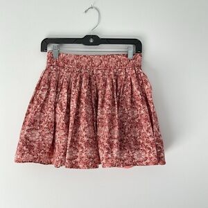American Eagle Outfitters Red Floral A-Line Skirt. Mini Skirt. Flowy